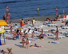 Soarele, principalul vinovat pentru cancerul de piele: Peste 80% din melanoame sunt cauzate de razele UV