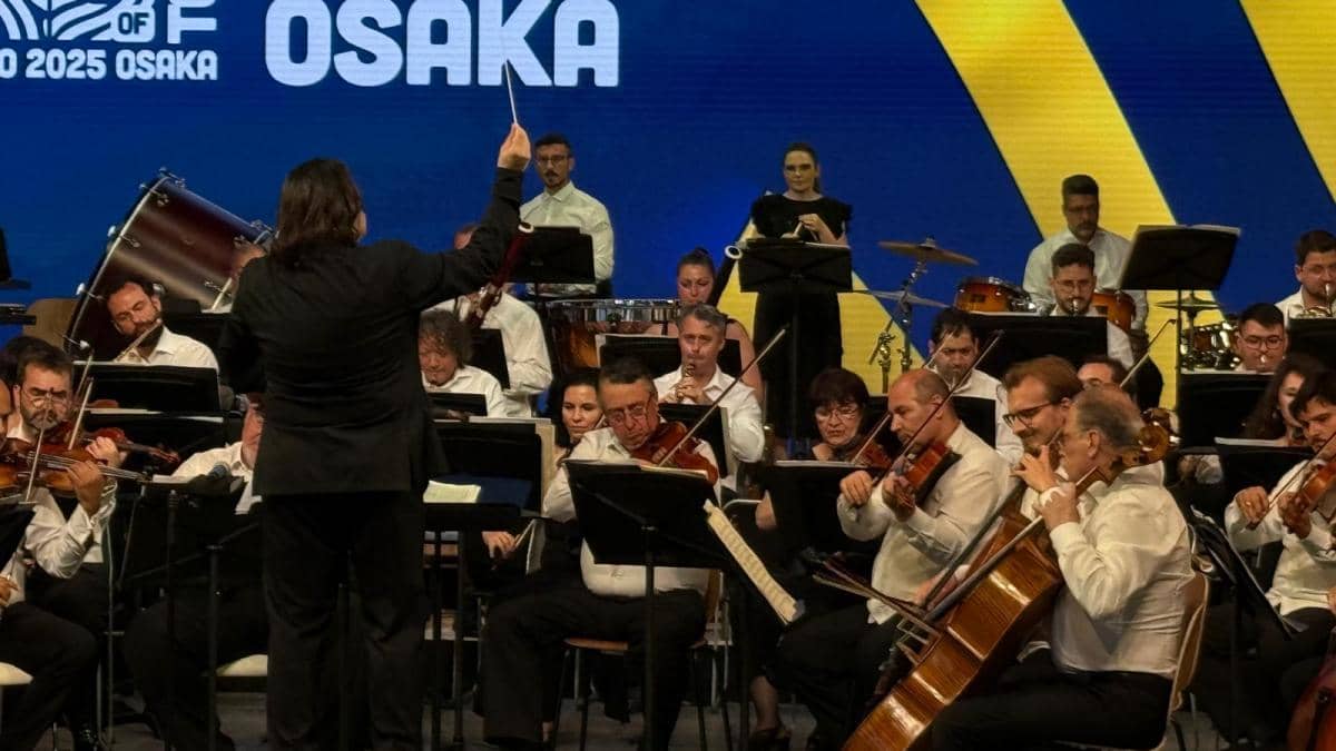 România a adus primul concert simfonic la Expo Osaka 2025 susținut de Filarmonica „George Enescu” din București. Japonezii au cerut trei bisuri