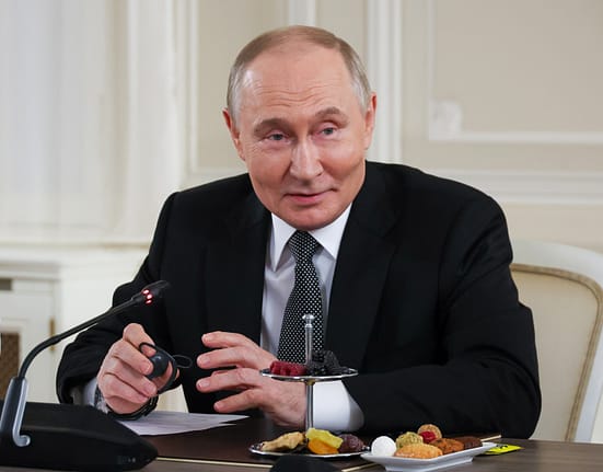 Oligarhii ruși îi forțează mâna lui Vladimir Putin, după ce s-au plâns că economia țării e în corzi