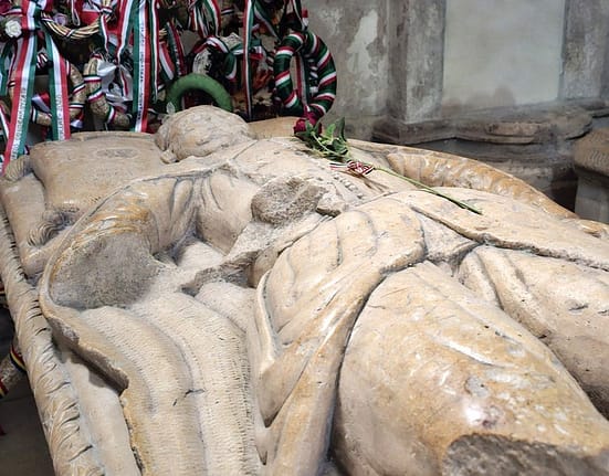 Enigmele nedescifrate din mormintele Huniazilor. Oamenii de știință sunt în fața unor descoperiri epocale