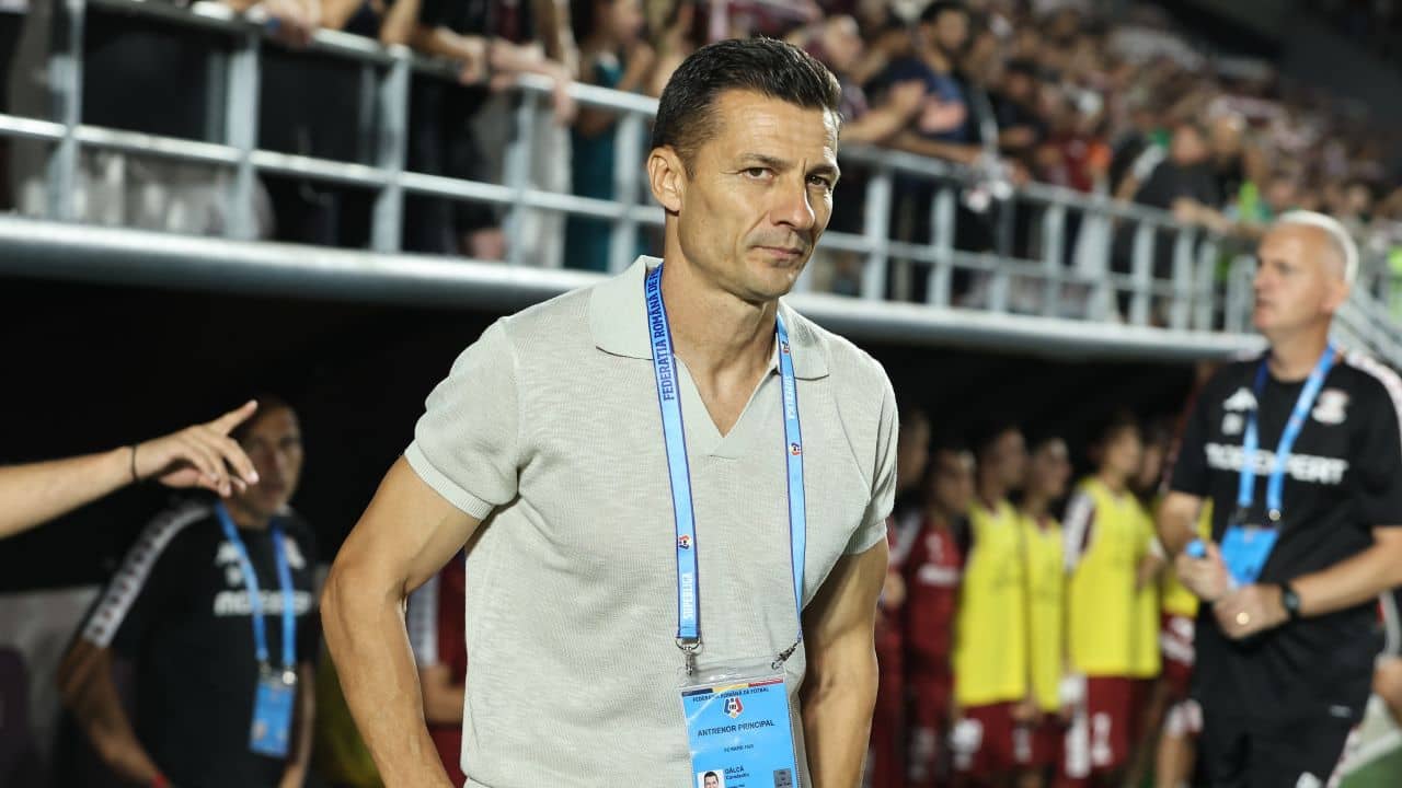 „Penalty clar!” Costel Gâlcă nu s-a abținut după Oțelul -1. Faza care l-a nemulțumit pe atrenorul giuleștenilor