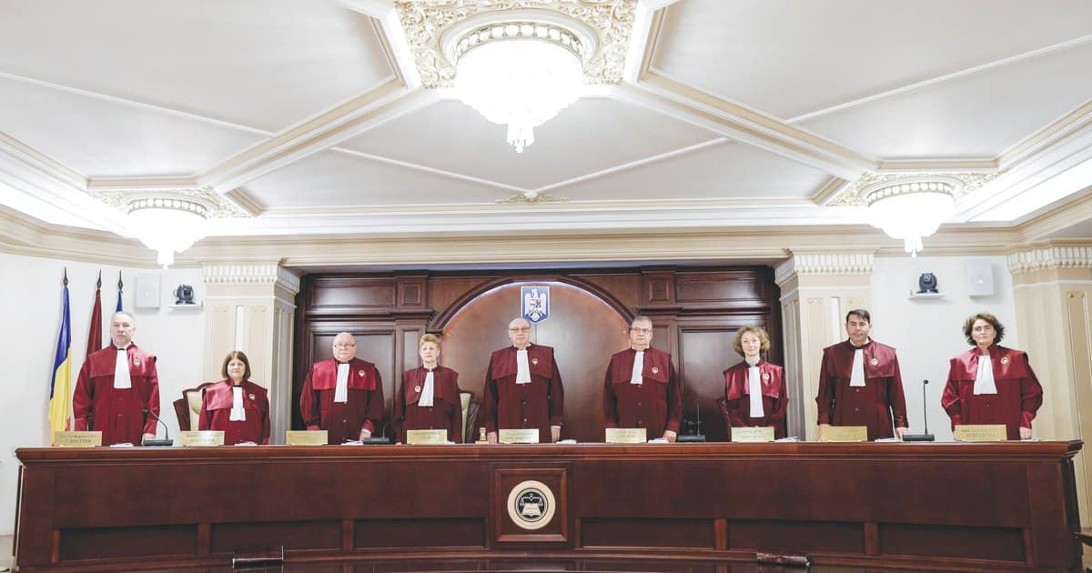 Veniturile de nababi ale judecătorilor CCR. Ce sporuri și beneficii au aceștia