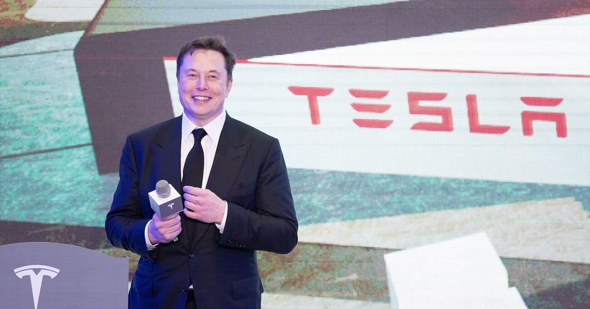 Acțiunile Tesla, scădere majoră pe fondul scandalului dintre Trump și Musk