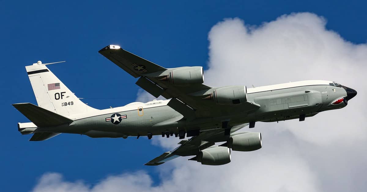 Un avion spion american dă târcoale enclavei ruse Kaliningrad, pe fondul tensiunilor tot mai mari cu Rusia