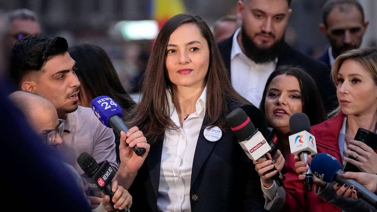 Anamaria Gavrilă, președinta POT, amenințări la adresa jurnaliștilor: Sunteţi pe cale de dispariţie