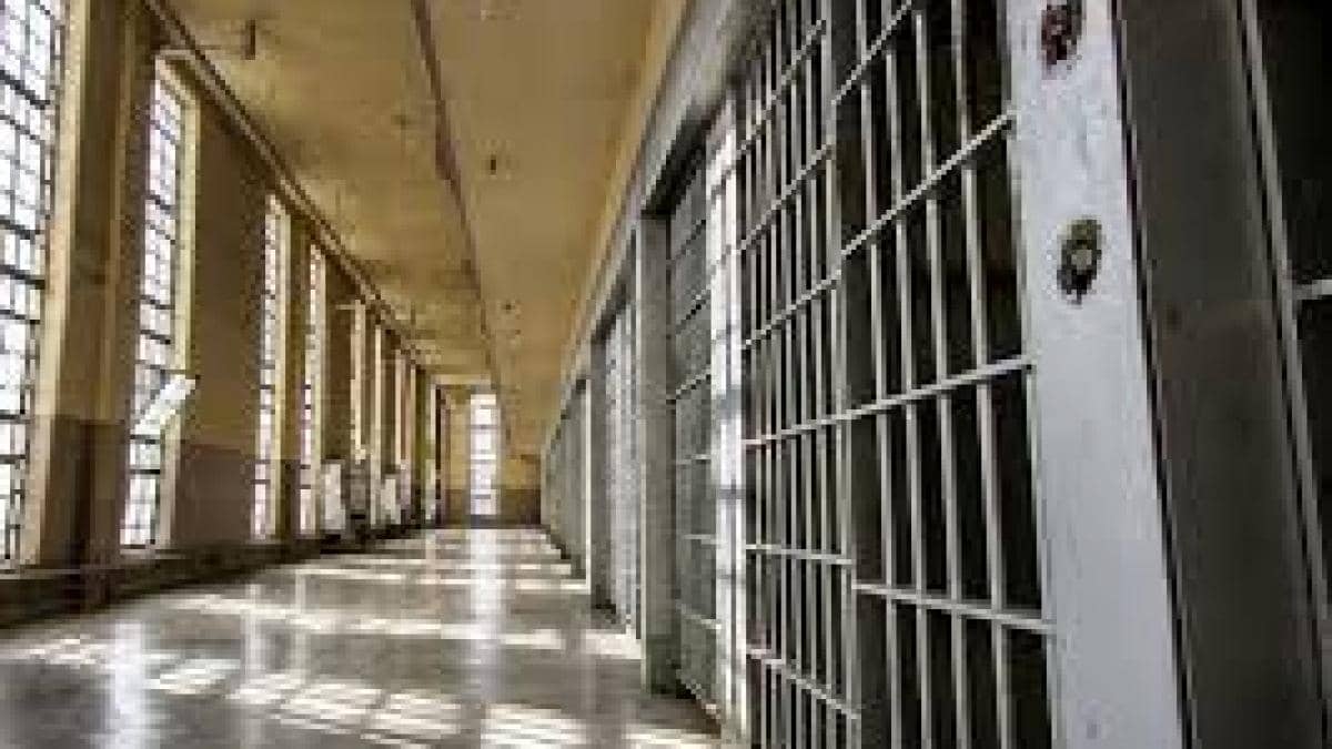 Un bărbat condamnat pentru viol  în Iran a fost executat prin spânzurătoare