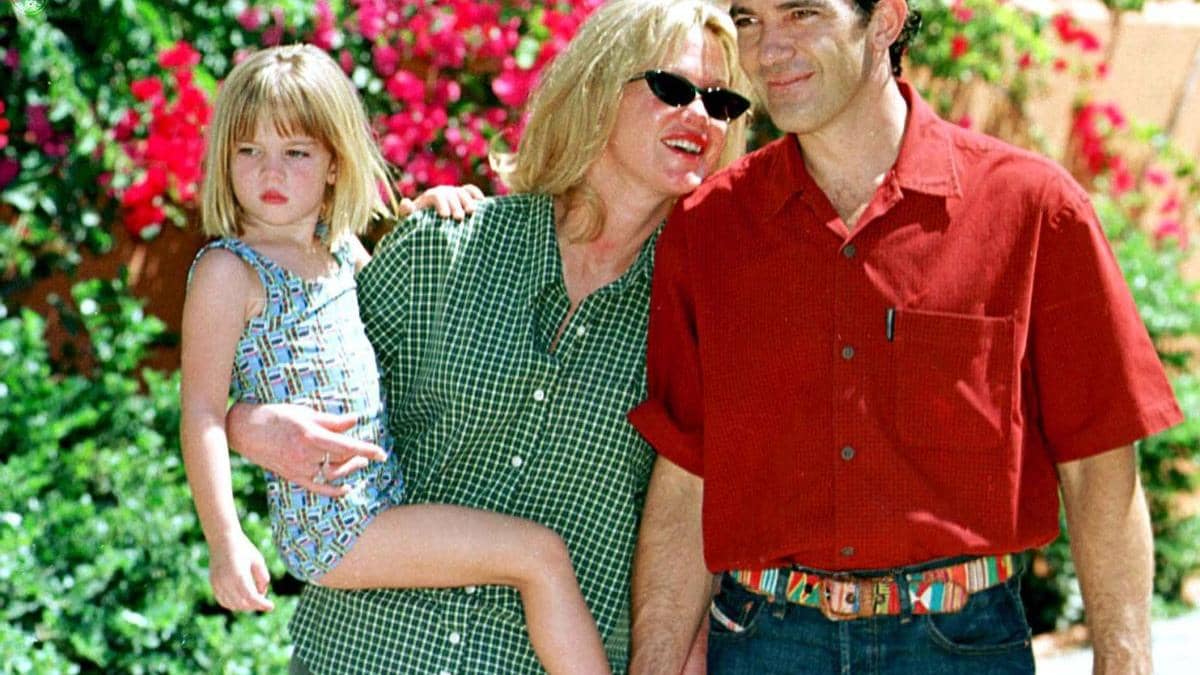 10 ani de la divorț: Antonio Banderas povestește cum a cucerit-o pe Melanie Griffith, deși amândoi erau căsătoriți