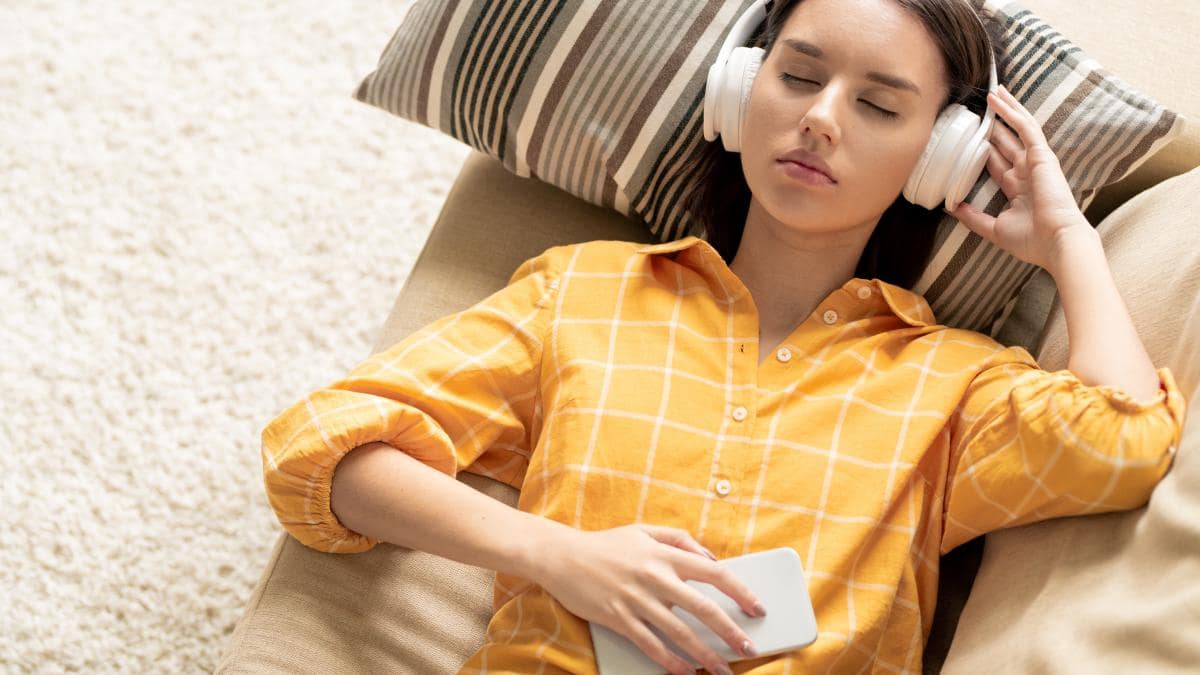 Învățarea în timpul somnului: Mit sau realitate? Cea mai eficientă metodă, explicată de prof. univ. dr. Ovidiu Pânișoară / video