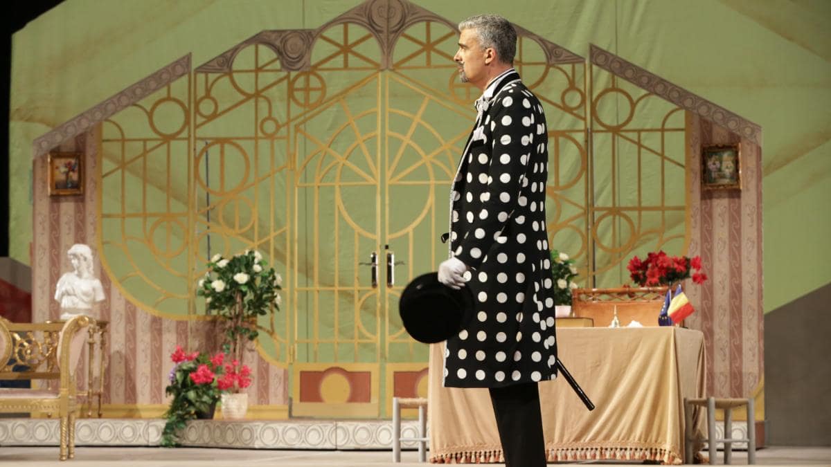 Ce ar spune Caragiale dacă s-ar uita la scena politică de astăzi? Recenzie: O scrisoare pierdută în Regia lui Toma Enache