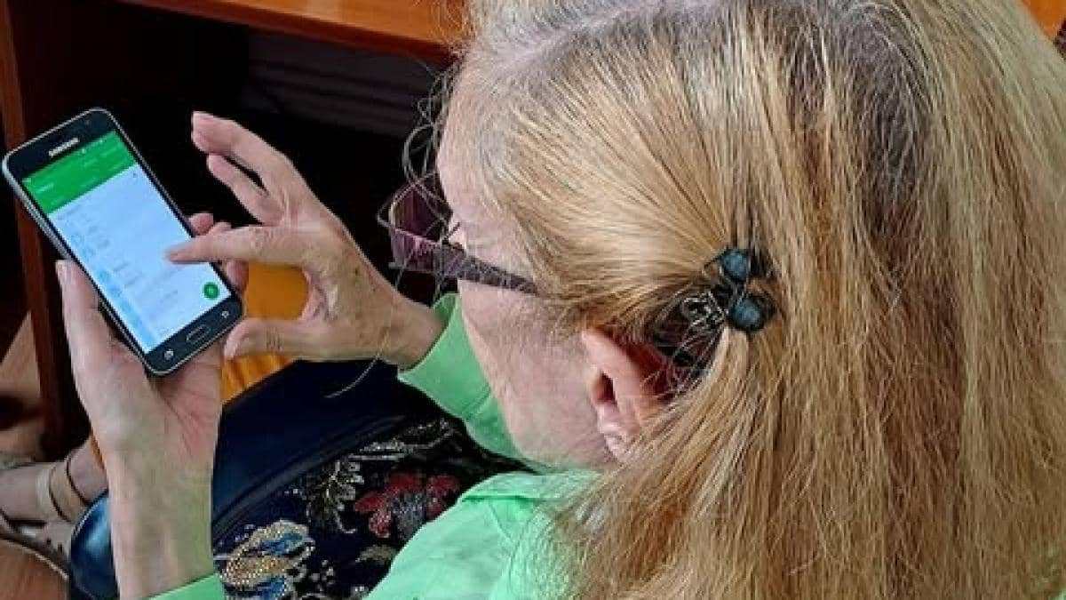 Cursuri de inițiere digitală pentru seniori, lansate de Primăria Capitalei