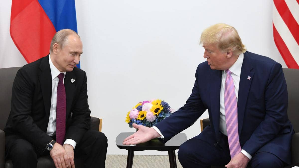 Trump, după discuția cu Putin: Vom continua să sprijinim Ucraina