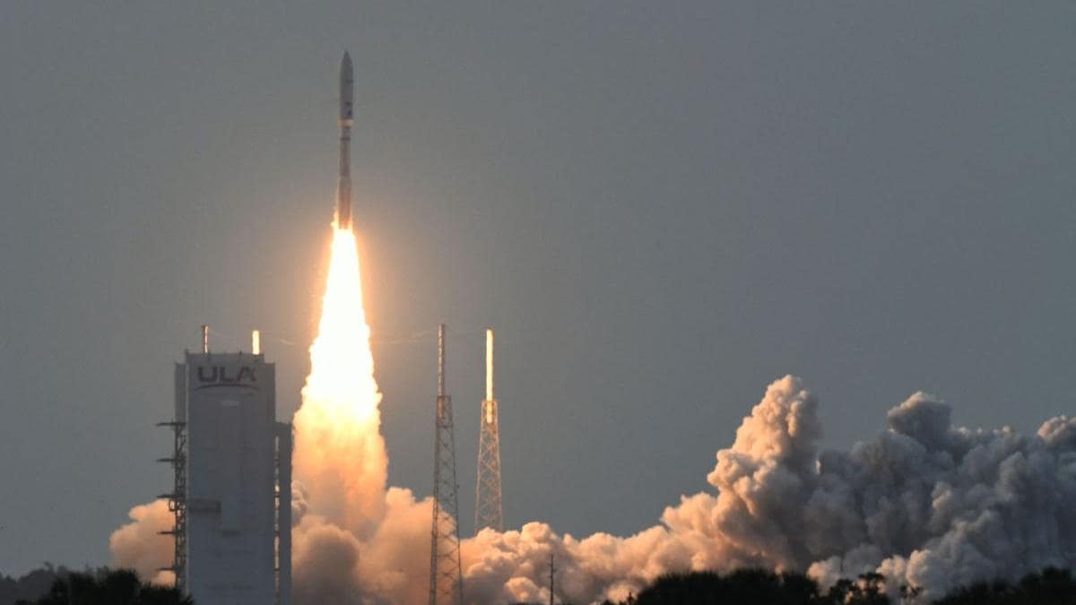 Șeful NASA: SpaceX ar putea fi eliminată din misiunea pe Lună