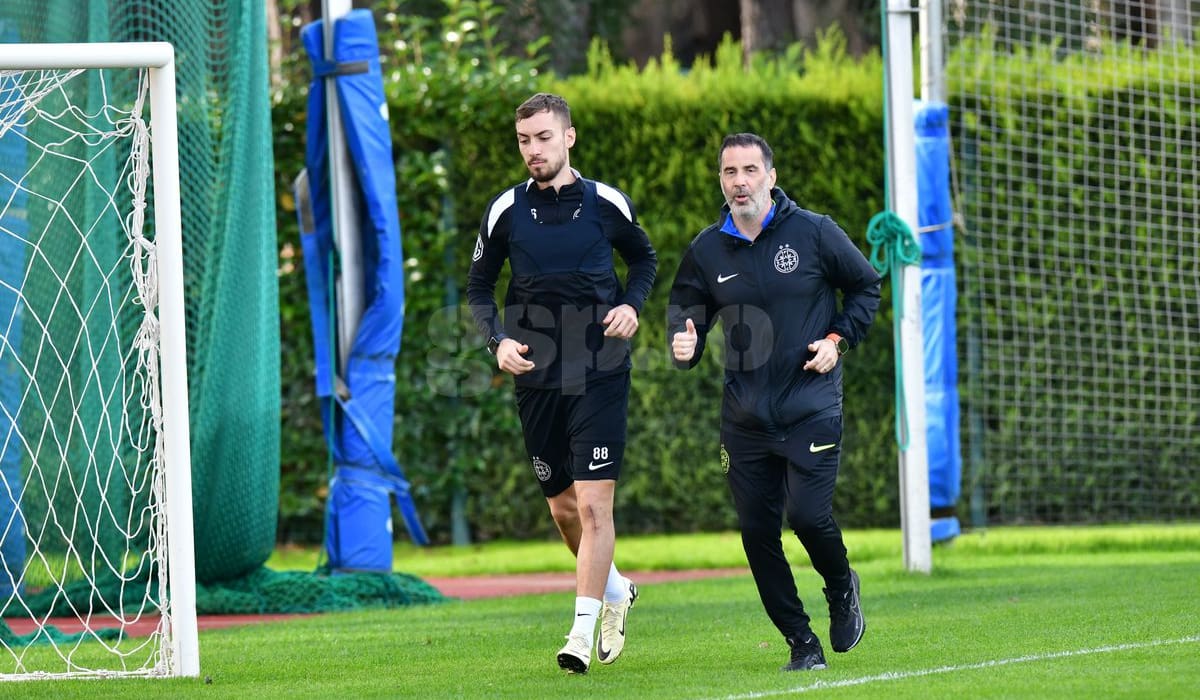 Jucătorul mult așteptat de suporterii celor de la FCSB este în tribunele Arenei Naționale pentru partida cu Lyon