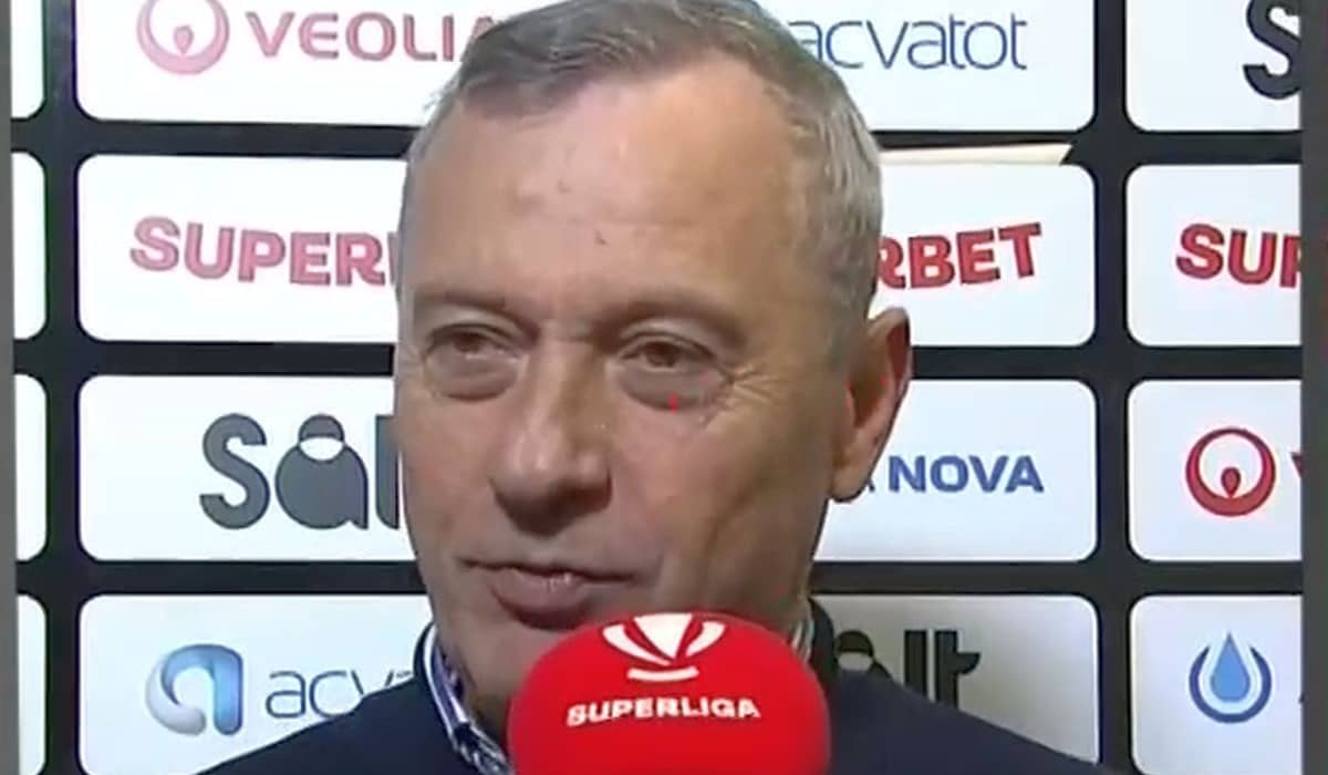 Mircea Rednic, resemnat: „De aia mor, Șumudică a adus 16 jucători!”