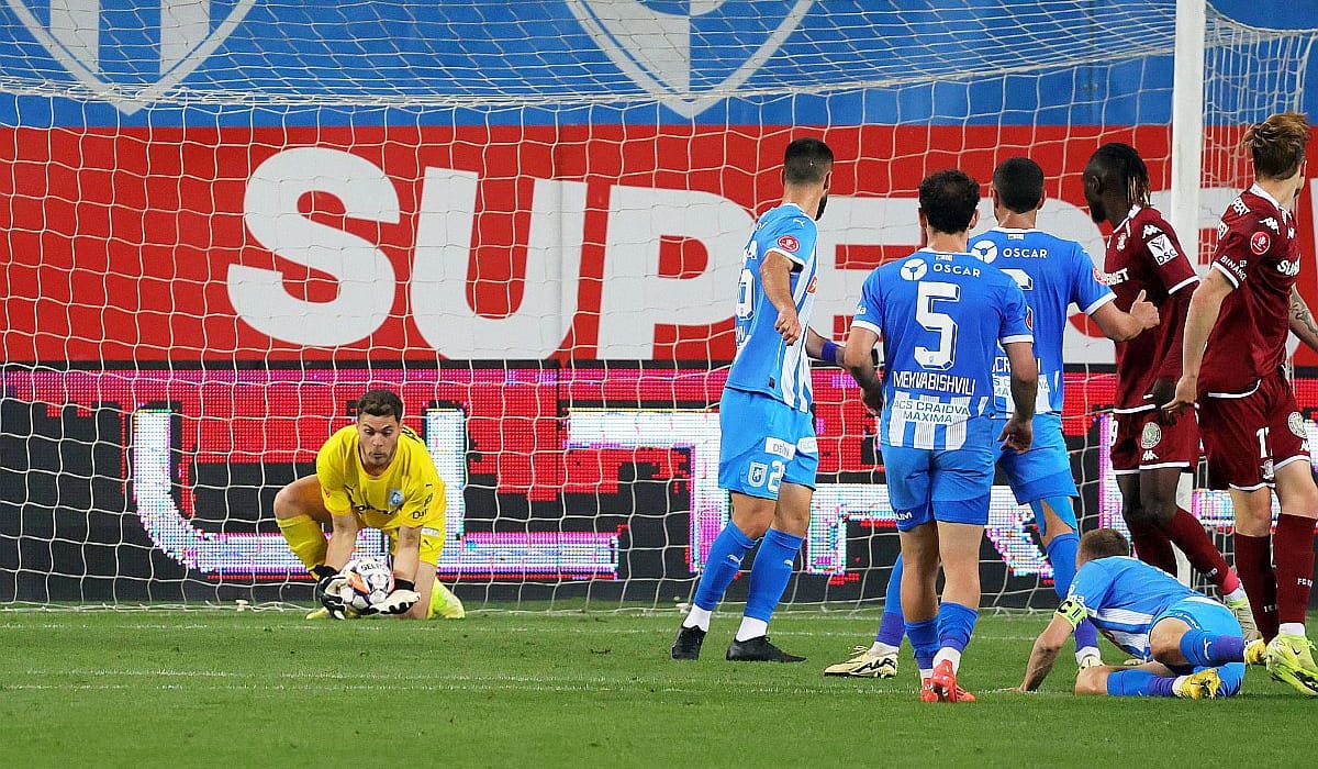Universitatea Craiova -off