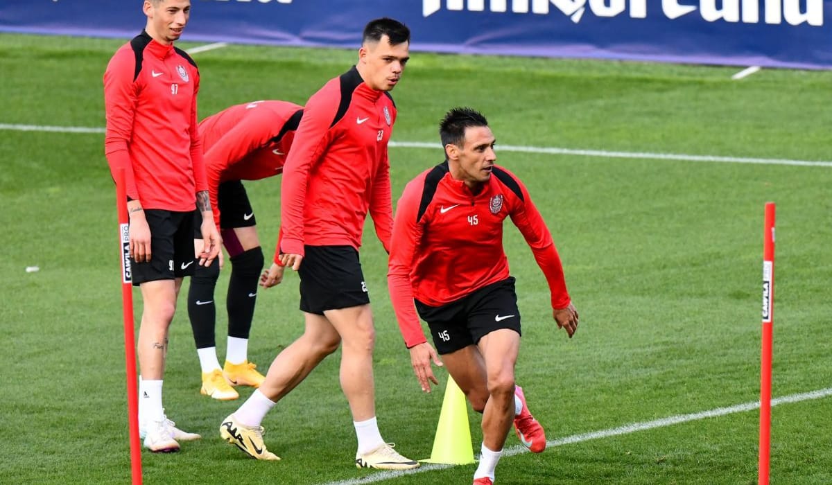 „Deja începe să fie o problemă” » „Eternul” Mario Camora dă semnalul de luptă pentru CFR Cluj înainte de finala Cupei