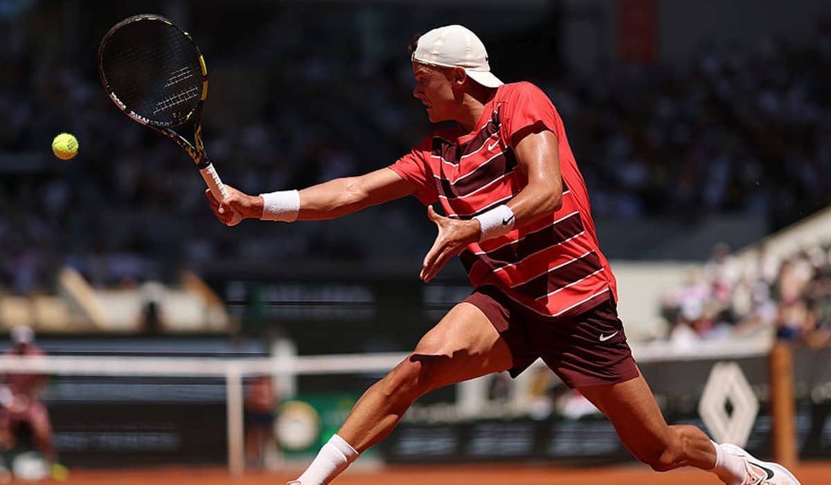 Holger Rune candidează la „punctul turneului” » Procedeul rar care a ridicat de pe scaune toți spectatorii de la Roland Garros