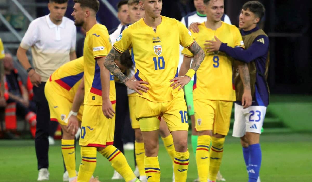 Lor nu le pasă de EURO? 6 detalii surprinse de GSP la Italia U21 -l felicite pe Louis Munteanu după meci