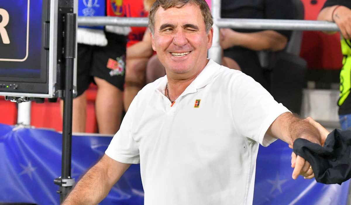 Gică Hagi va da lovitura de start la un meci de liga a cincea