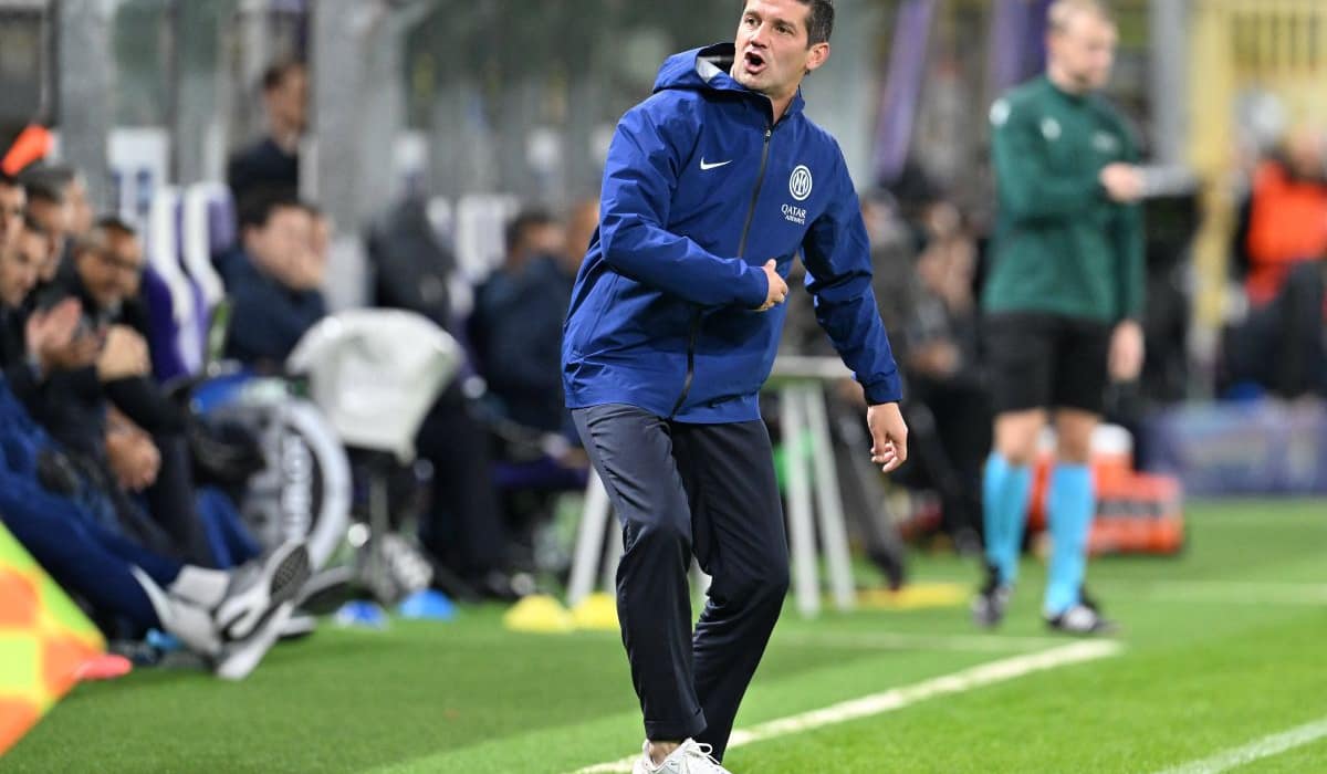 După victoria 4-0 din Liga Campionilor, Cristi Chivu a dialogat în direct cu o legendă a fotbalului: „Am avut noroc să lucrez cu dumneavoastră”