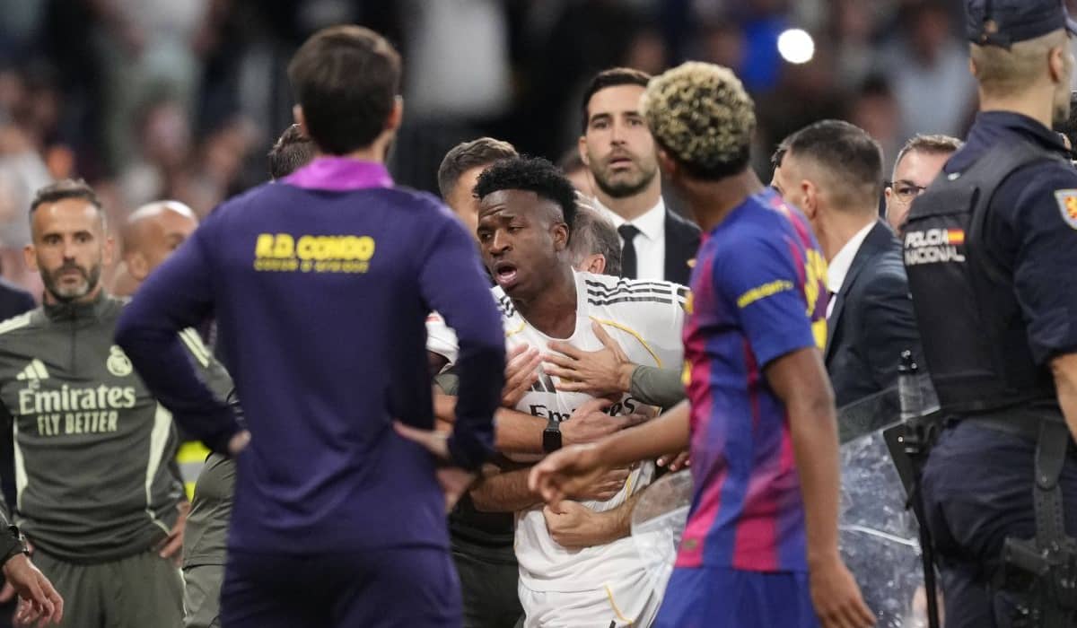 Rasismul și xenofobia sunt în expansiune » Sondajele o spun răspicat: el este cel mai urât fotbalist din La Liga!