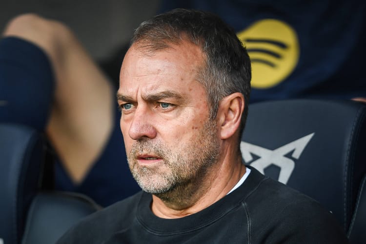 Ce revenire la FC Barcelona! Hansi Flick l-a titularizat pentru meciul cu Real Valladolid Ce revenire la FC Barcelona! Hansi Flick l-a titularizat pentru meciul cu Real Valladolid