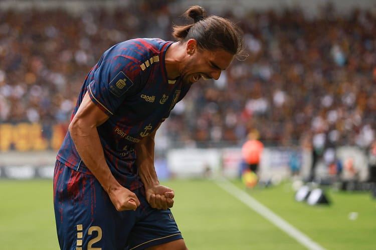 Marian Huja, SENZAȚIE azi în Ekstraklasa, gol și pasă de gol pentru Pogon Szczecin! Eroare de coșmar pentru Valentin Cojocaru Marian Huja, SENZAȚIE azi în Ekstraklasa, gol și pasă de gol pentru Pogon Szczecin! Eroare de coșmar pentru Valentin Cojocaru