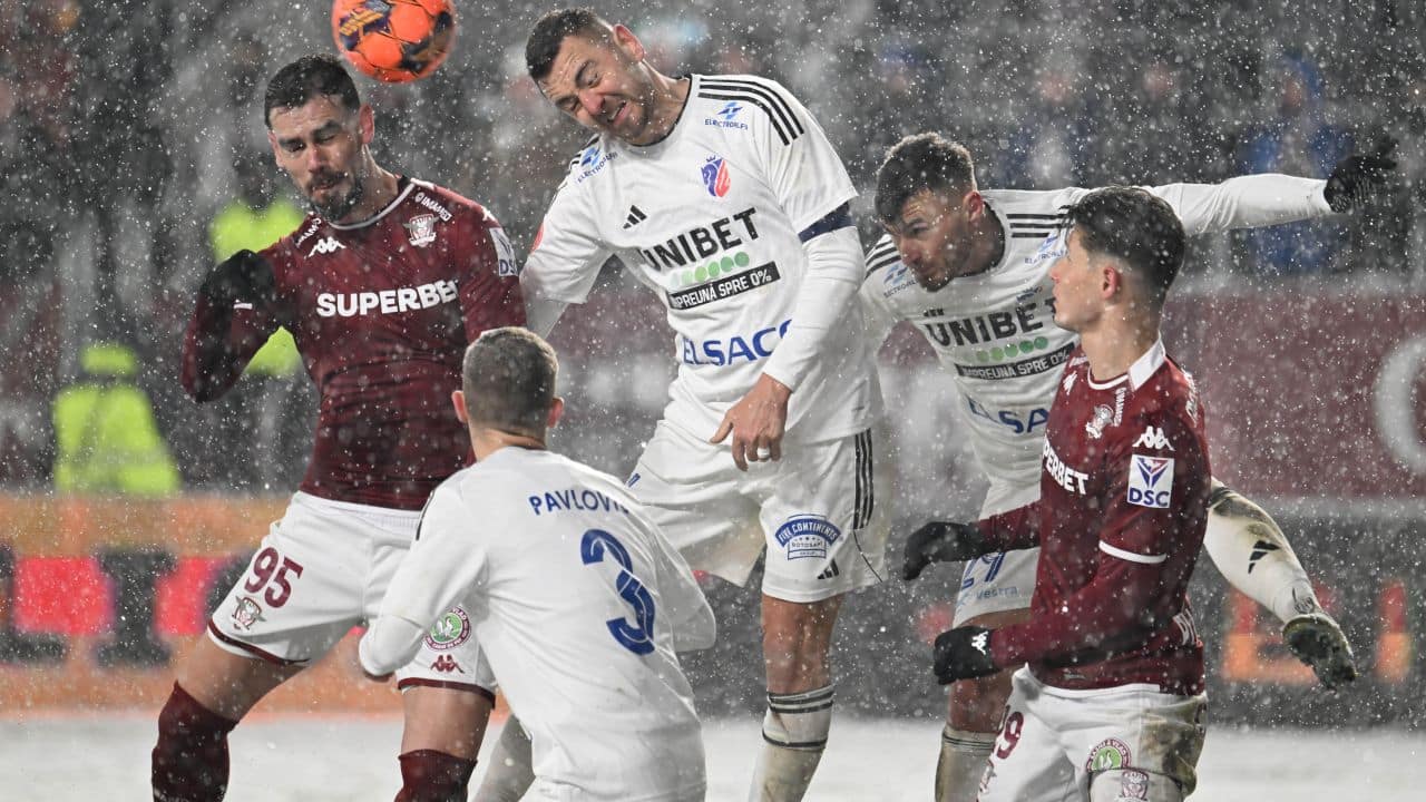 Rapid – FC Botoșani 1-0, ACUM pe Sport.ro! Denis Ciobotariu a deschis scorul în Giulești