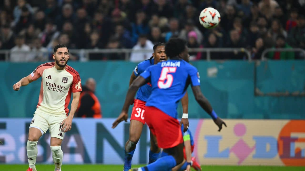A făcut spectacol cu FCSB, iar acum e dorit de Borussia Dortmund: 22.500.000€