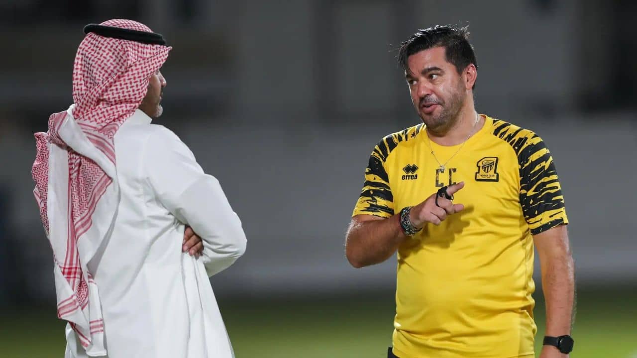 Cosmin Contra, gata de o nouă aventură în Golf! Antrenorul confirmă negocierile avansate: „Sunt șanse să se facă”