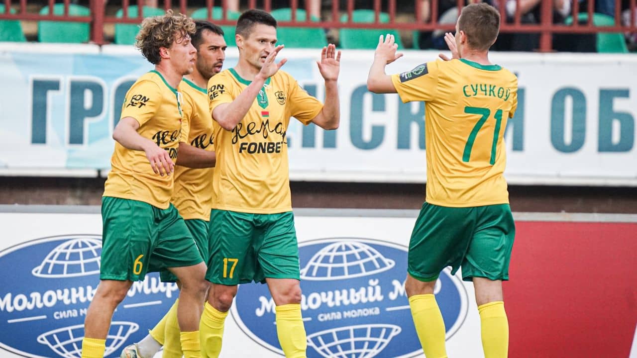 Invincibilă! Singura echipă care a prins play-off-ul Conference League, pornind din turul 1 preliminar