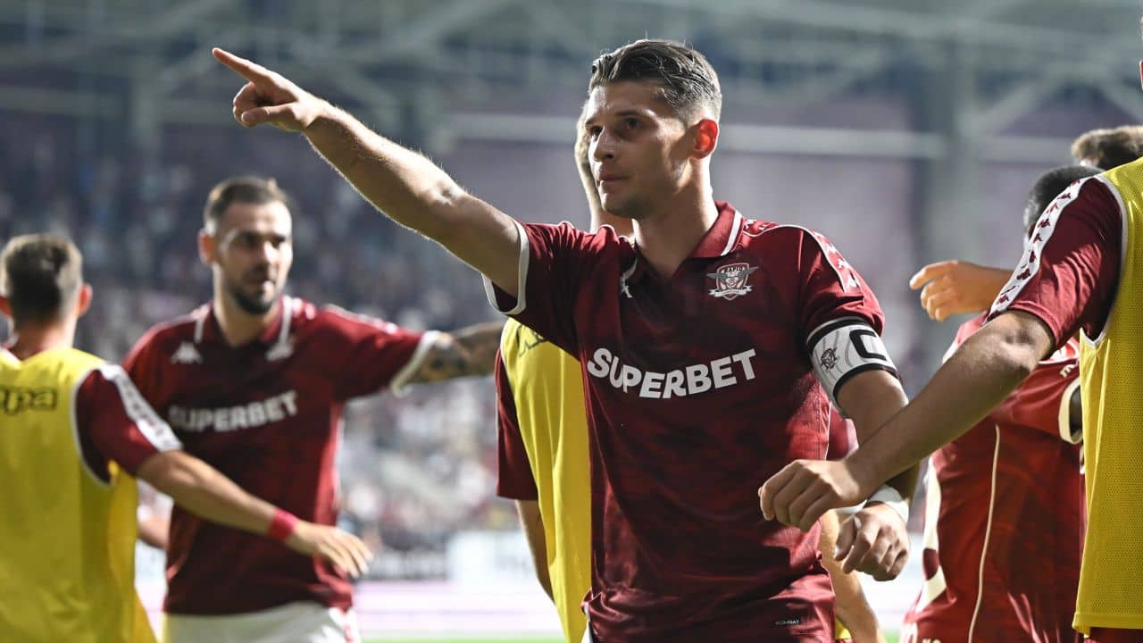 Alex Dobre a avut un ”meci” cu suporterii după înfrângerea cu Hermannstadt: ”Ce facem? Ne înjurăm?”