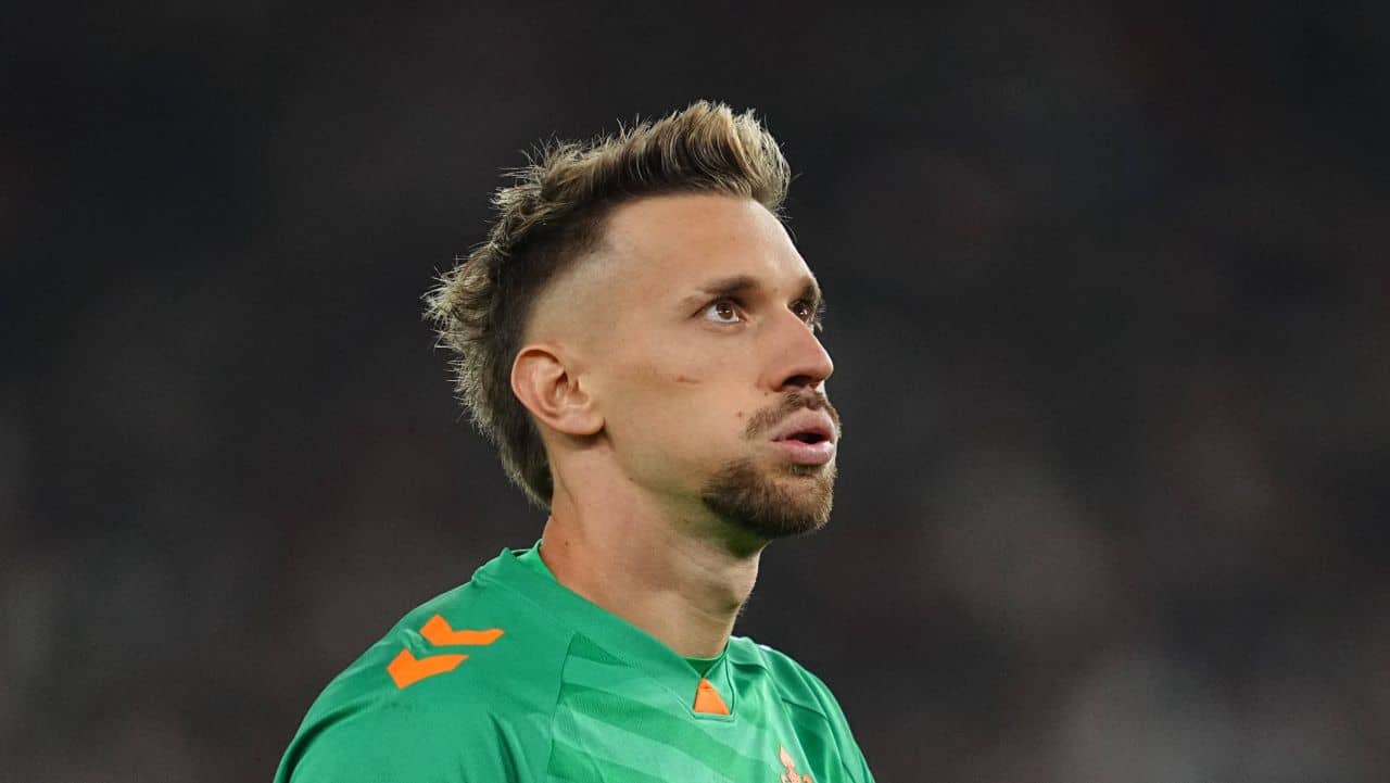 Ionuț Radu, „eroul fără pelerină”, premiat în LaLiga: „Mulțumesc, dar nu contează”