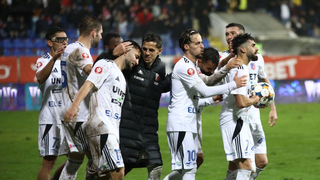 Patronul liderului din Superliga a făcut calculul pentru titlu! Suma de care e nevoie pentru a cuceri trofeul