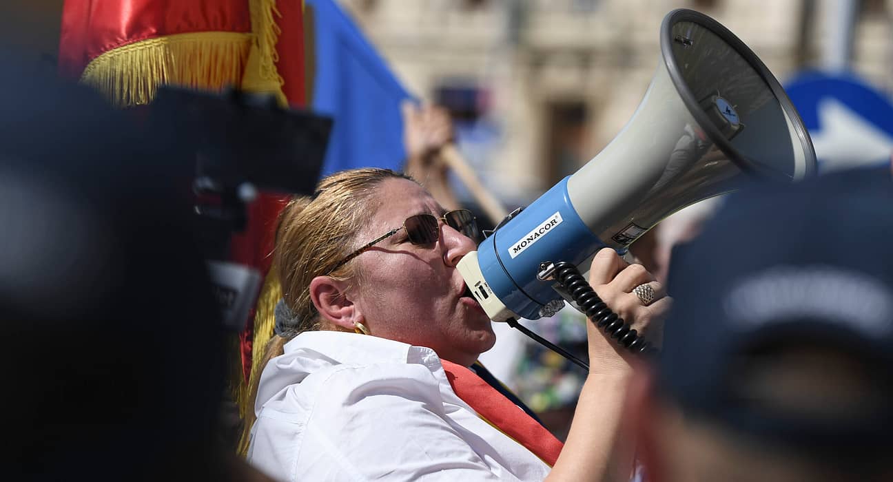 Diana Șoșoacă susține că demisia lui Iohannis este „un ordin extern”: „Se pregătește terenul pentru o nouă marionetă”