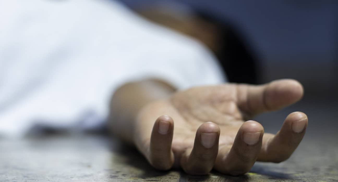 Descoperire macabră în Craiova. Un bărbat, găsit mort în locuința pe care o închiria, cu o pungă pe cap