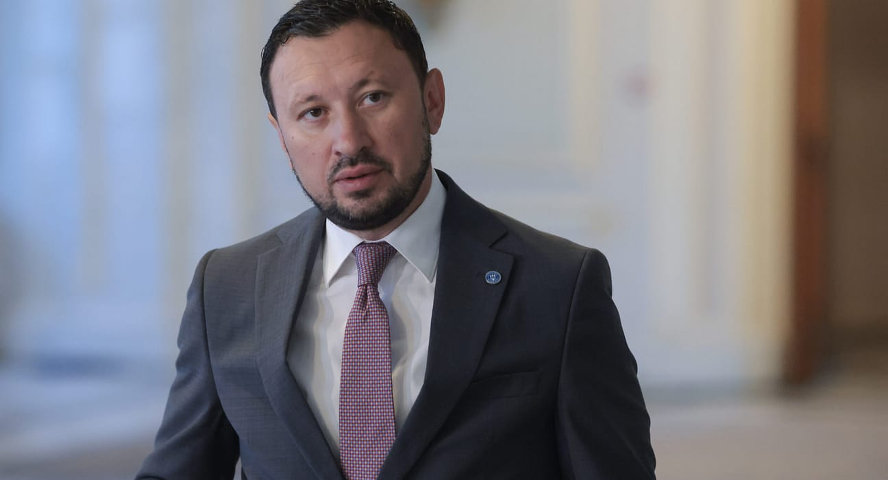 Ministrul Mediului solicită demisia mai multor directori din Romsilva: „Reorganizarea începe de sus în jos. Să plece acasă toți cei care au asistat pasiv”