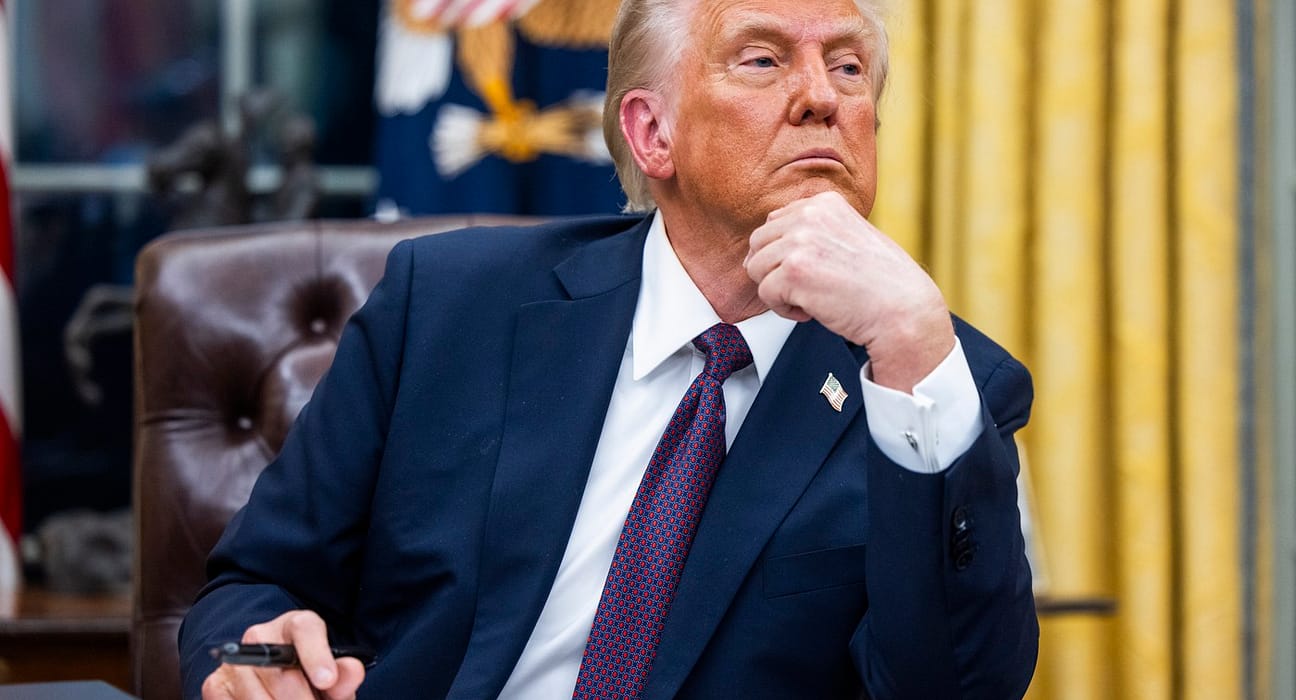 Trump spune că tarifele sale împotriva Canadei și Mexicului vor fi „oarecum dureroase” pentru americani, dar că „va merita”