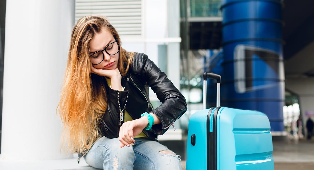 Momente de groază pe aeroportul din Palermo. O turistă a fost găsită cu o bombă în bagaj: „Am luat-o ca suvenir!”