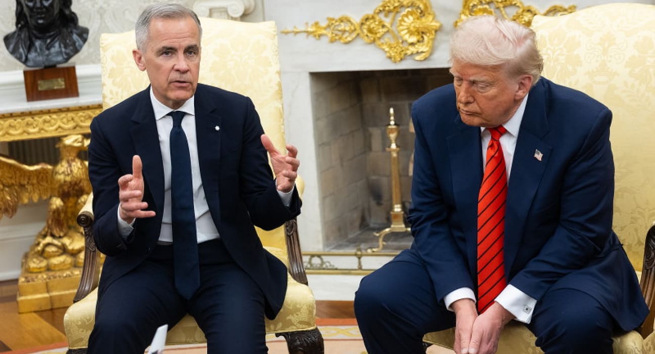 Tensiune în Biroul Oval. Trump sugerează anexarea Canadei, Carney ripostează