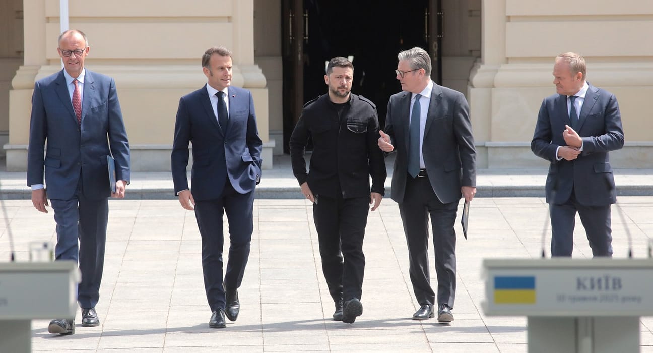Donald Trump a fost sunat de Macron, înainte de 7 dimineața. Cum a decurs discuția cu liderii europeni reuniți la Kiev