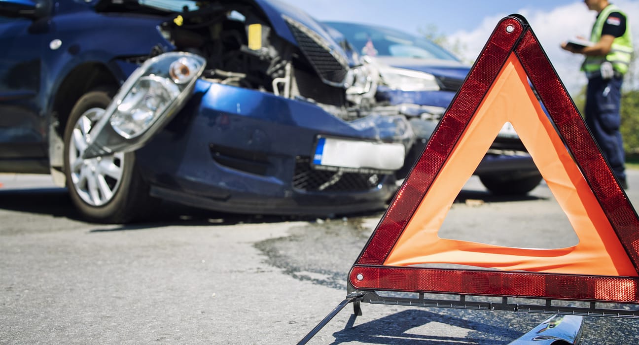 Accident devastator pe DN2: Mașini avariate și șase persoane implicate, printre care și copii