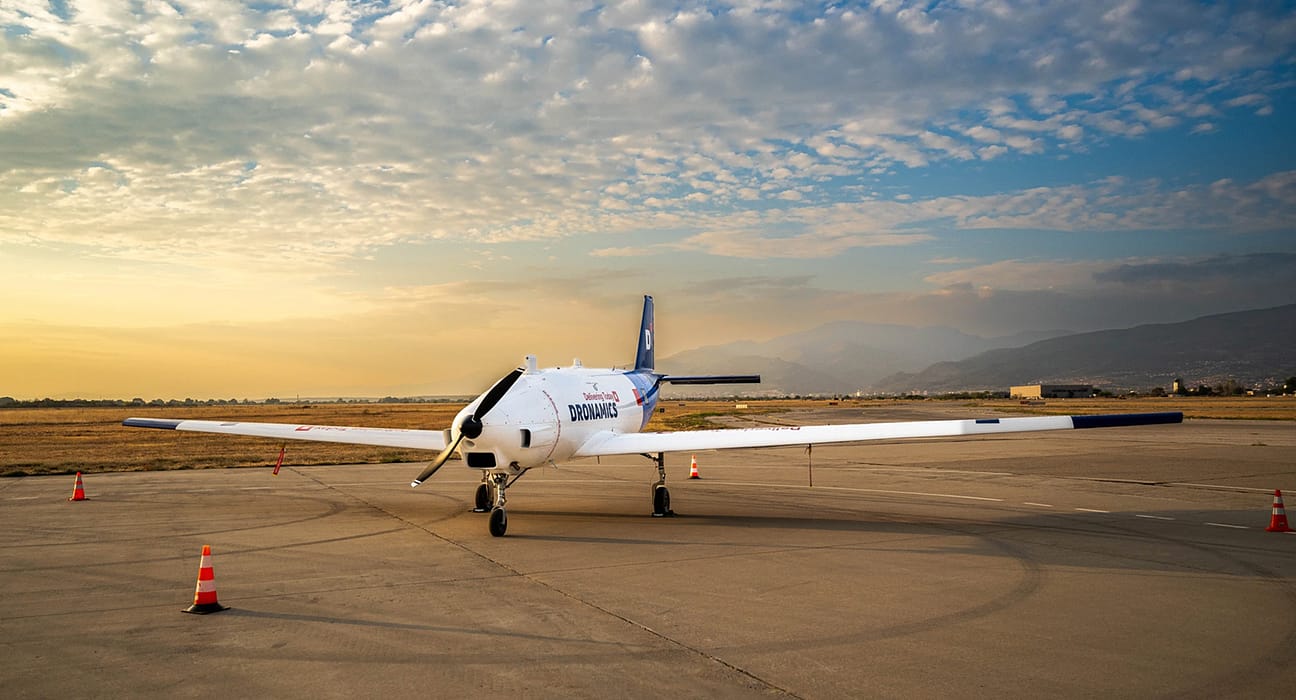 Finanțare europeană de până la 30 milioane EUR pentru startup-ul bulgar Dronamics, de transport aerian de marfă, cu drone