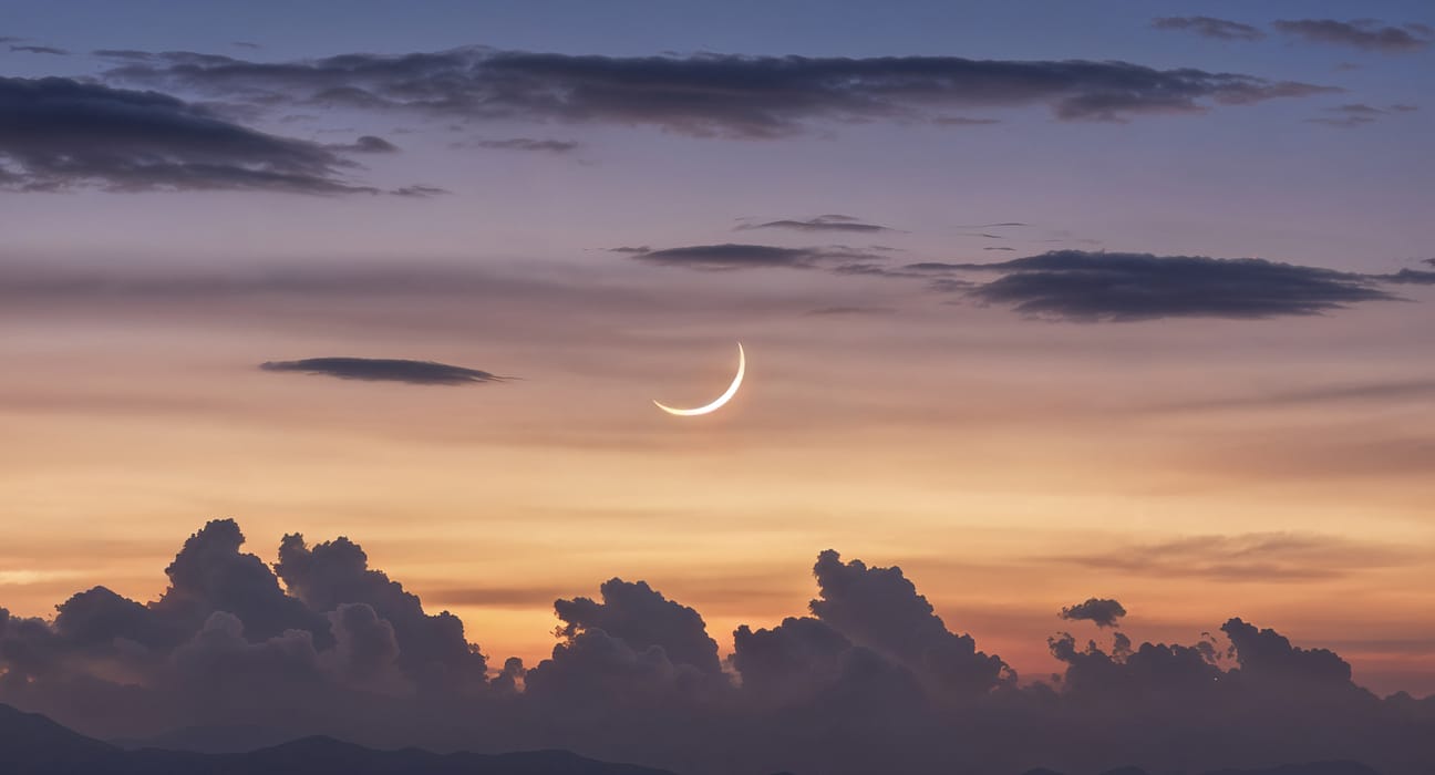 Lună Nouă pe 25 iunie. Patru zodii o pot lua de la capăt din nou