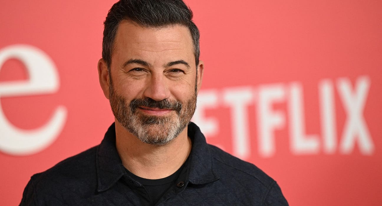VIDEO Ce a spus mai exact Jimmy Kimmel în emisiunea care l-a scos din emisie. Nu doar o remarcă despre moartea lui Kirk, dar și o glumă despre Donald Trump