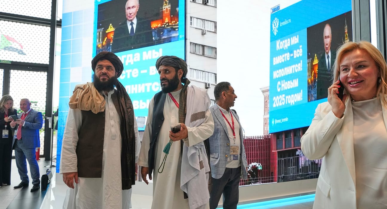 Rusia găzduiește o reuniune de consultări pentru Afganistan. Țara condusă de talibani va deveni noua membră a „Formatului Moscova”
