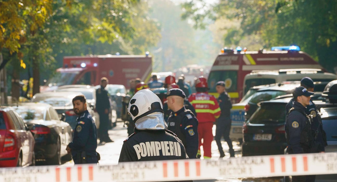 Explozia din Rahova: „Nu sunt indicii că evenimentul a fost generat de material exploziv. Cauzele deflagraţiei nu au fost încă stabilite” – insistă procurorii