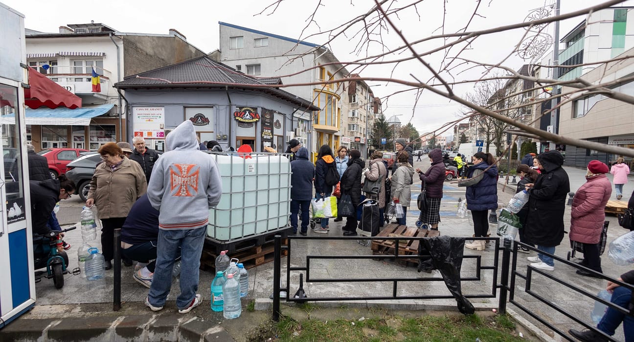 „7 greșeli majore ale autorităților, care au cauzat criza apei din Prahova”. Un expert susține că dezastrul de la Paltinu putea fi evitat