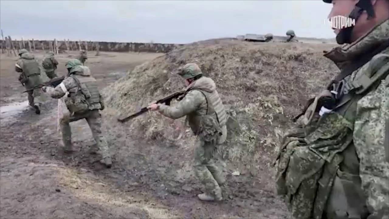 Moscova a publicat imagini de la antrenamentele soldaților nord-coreeni FOTO Profimedia