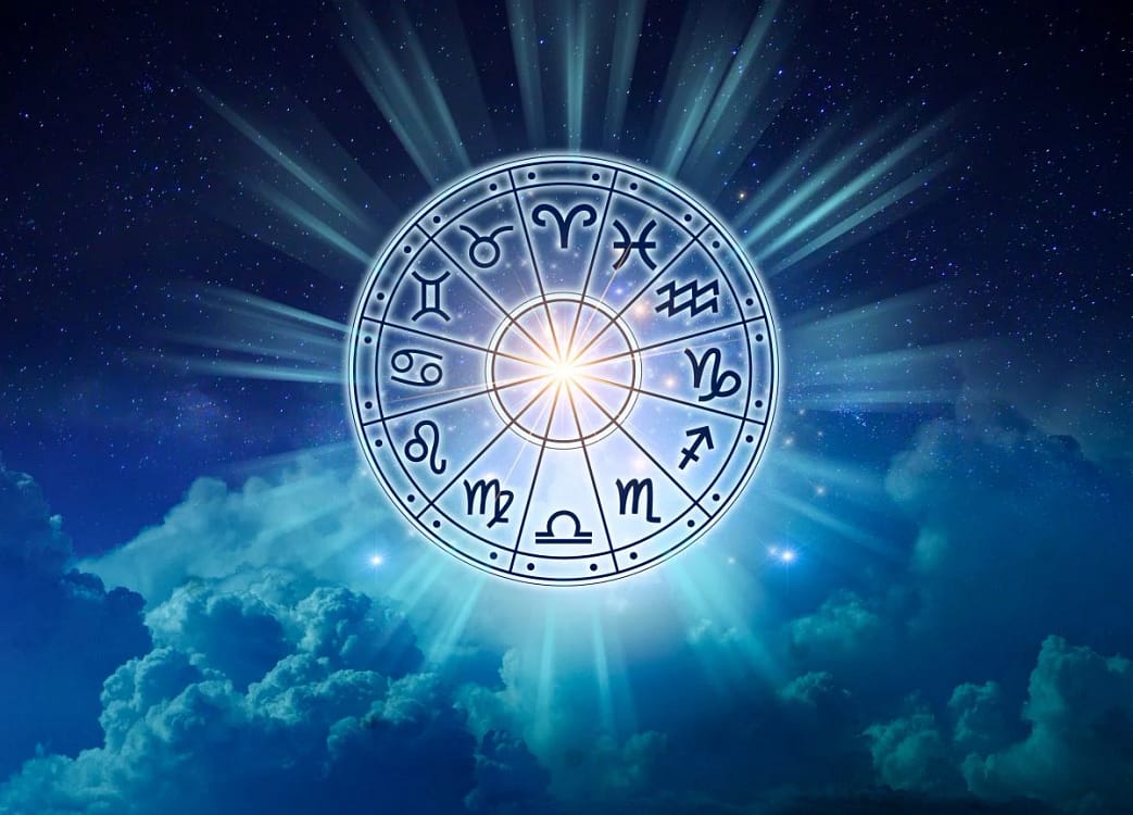 Horoscop duminică, 6 iulie. FOTO: arhivă